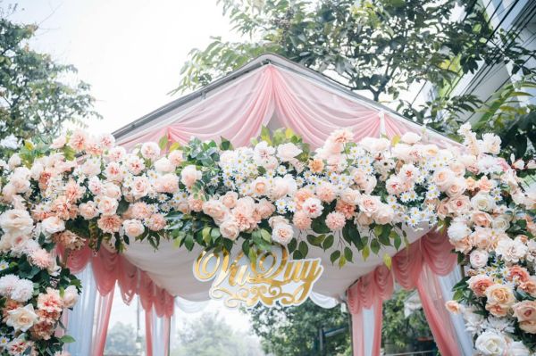 cổng hoa cưới