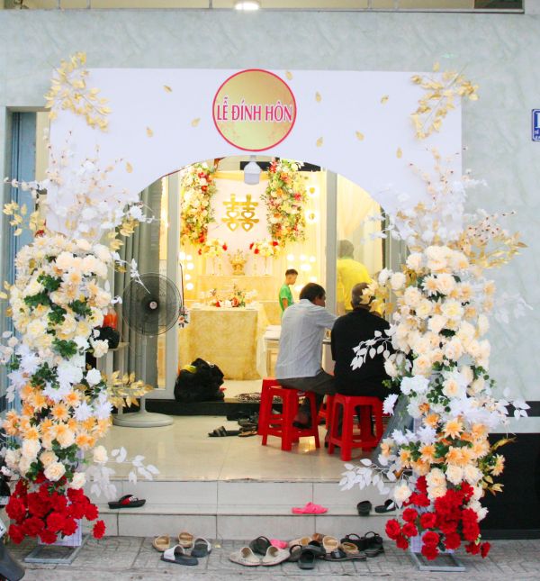 cổng hoa cưới