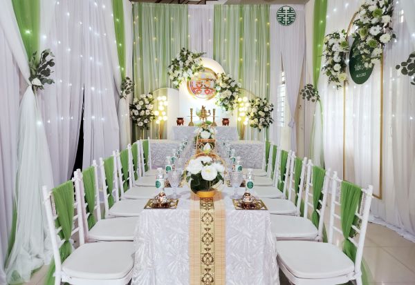 trang trí gia tiên tại hóc môn