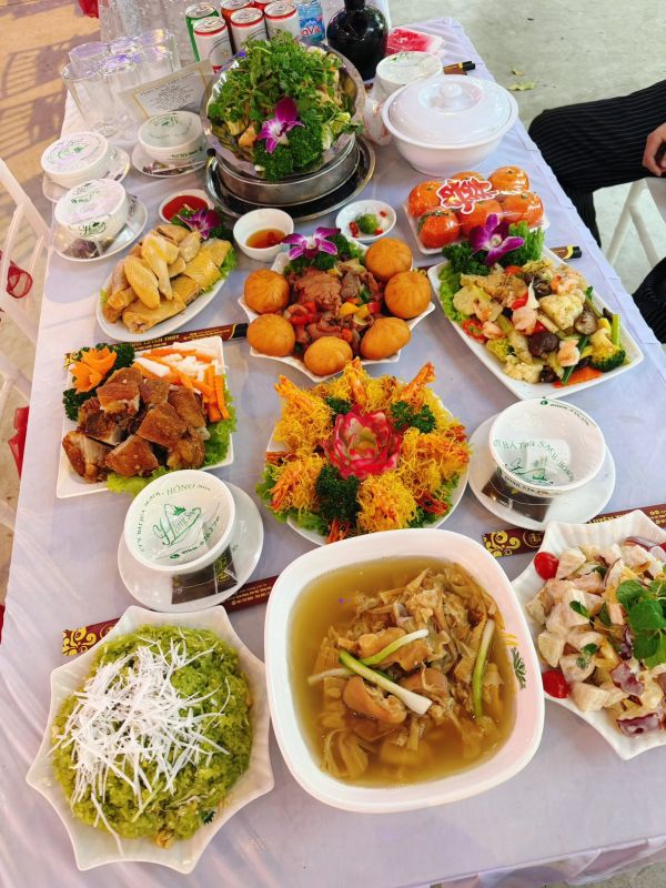 nấu tiệc tại nhà