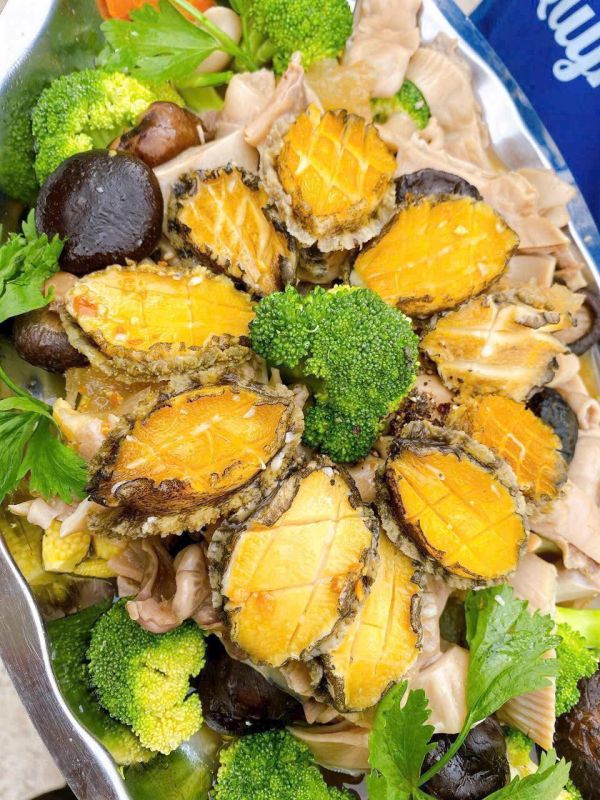 nấu tiệc cưới tại nhà