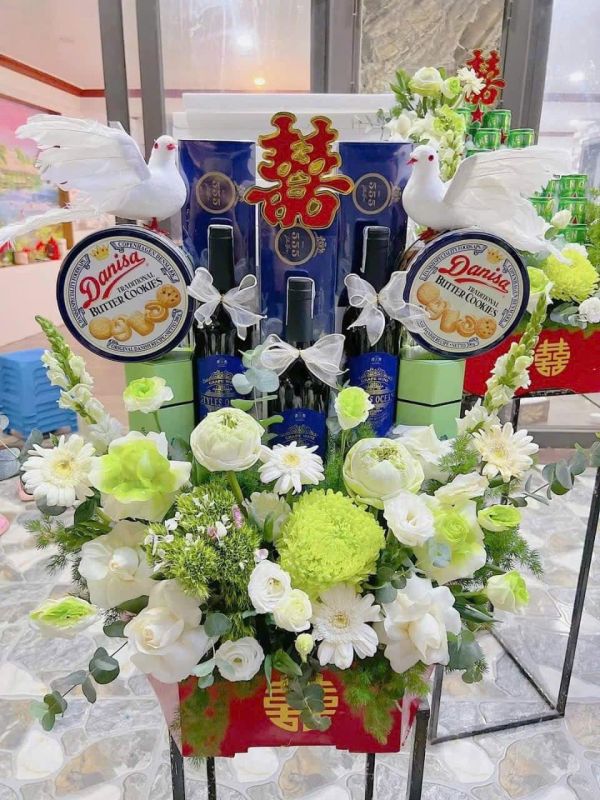 tráp dạm ngõ bánh rượu