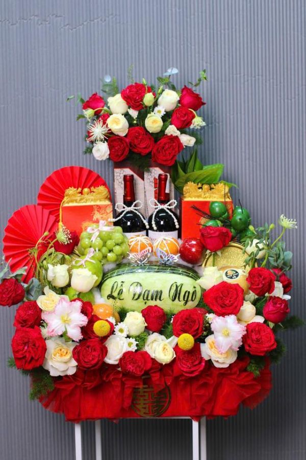 tráp dạm ngõ