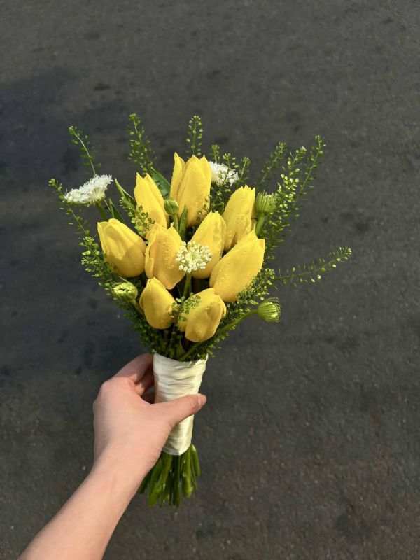 hoa cưới cầm tay
