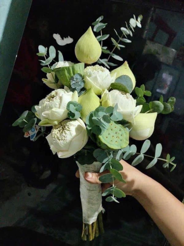 hoa-cuoi-quan-10-5 hoa cưới cầm tay
